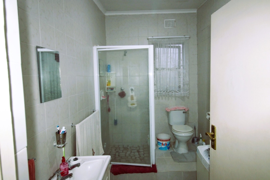 5 Bedroom Property for Sale in Cambridge Eastern Cape